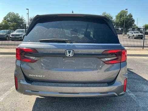 Used 2025 Honda Odyssey EX-L image 7