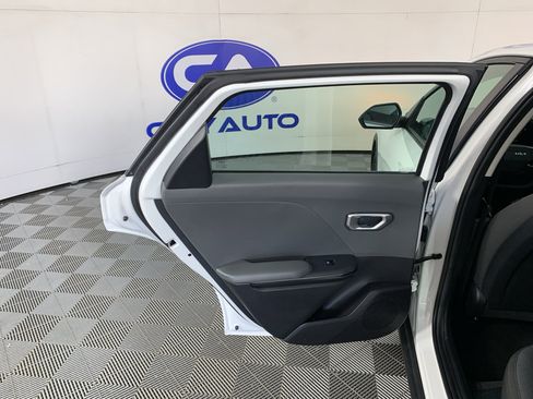 Used 2025 Kia K4 FWD image 30