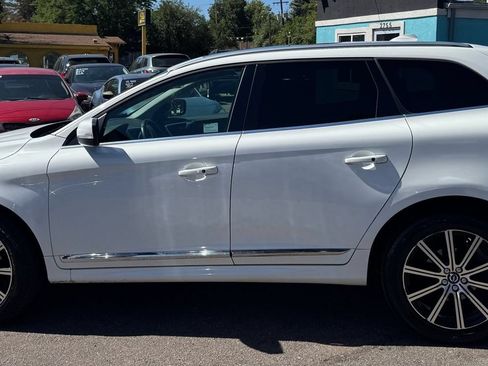 Used 2017 Volvo XC60 T6 Inscription w/ Protection Package AWD/4WD image 6