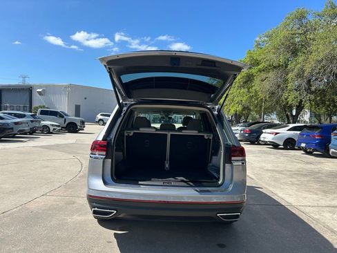 New 2026 Volkswagen Atlas SE FWD image 40