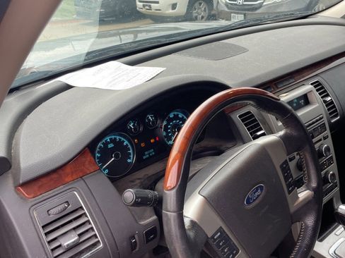 Used 2009 Ford Flex Limited image 14