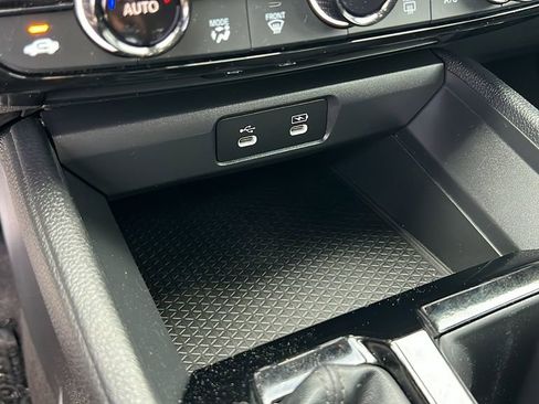 Used 2024 Honda Accord Sport image 16