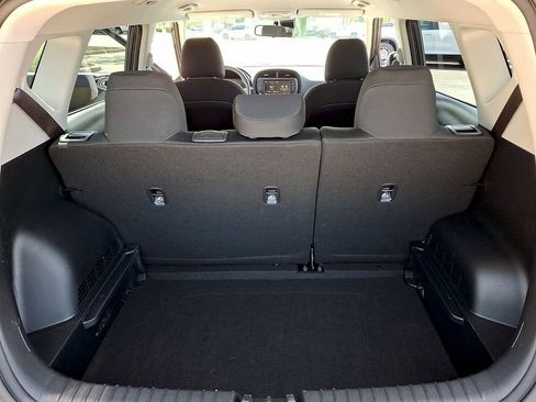 Used 2025 Kia Soul LX w/ LX Technology Package image 29