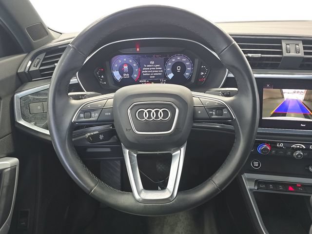 Used 2021 Audi Q3 2.0T Premium w/ Convenience Package AWD/4WD image 11