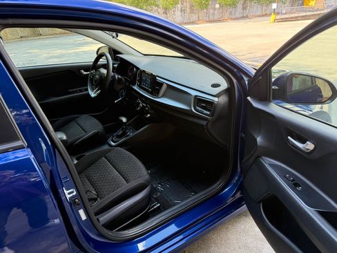 Used 2020 Kia Rio S FWD image 9