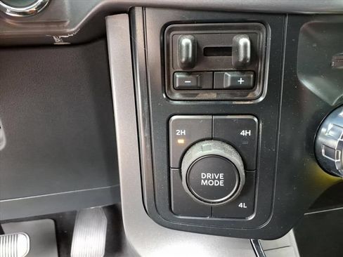 Used 2025 Ford F150 XLT w/ Equipment Group 302A MID AWD/4WD image 21