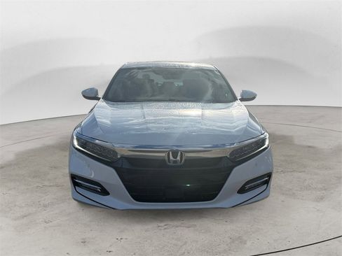 Used 2019 Honda Accord Touring image 8