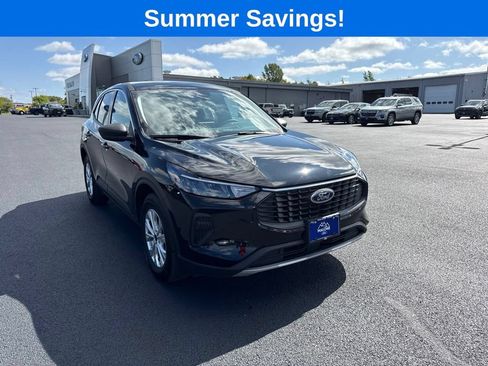Certified 2023 Ford Escape Active AWD/4WD image 10