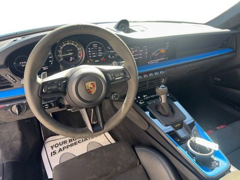 Used 2022 Porsche 911 GT3 image 9