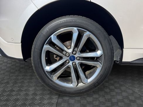 Certified 2018 Ford Edge Sport w/ Equipment Group 401A image 19