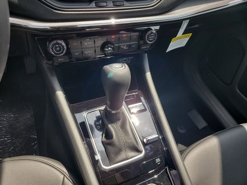 New 2026 Jeep Compass Limited AWD/4WD image 18