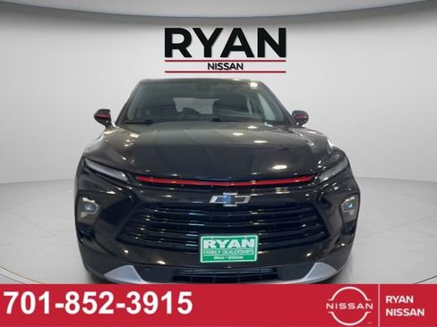 Used 2023 Chevrolet Blazer LT w/ Convenience Package image 8