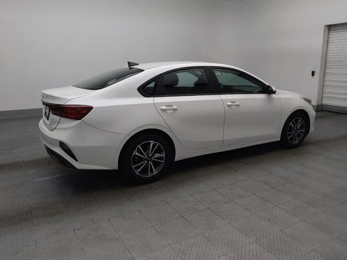 Used 2022 Kia Forte LXS FWD image 10