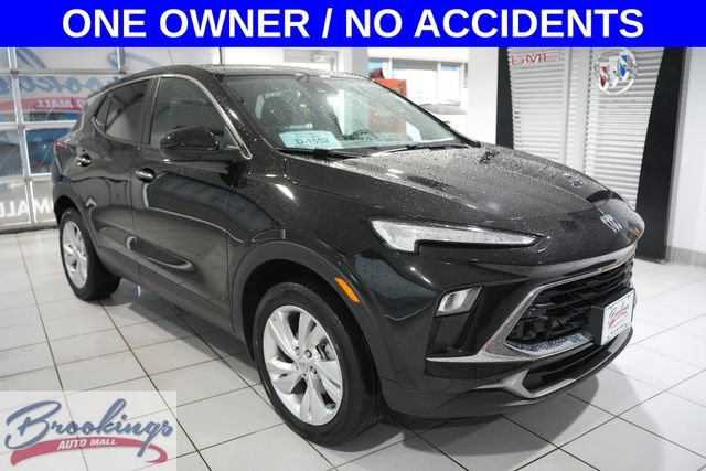 Used 2024 Buick Encore GX Preferred w/ Comfort Package AWD/4WD image 1
