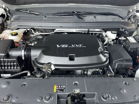 Used 2020 GMC Canyon SLE w/ Driver Alert Package image 27