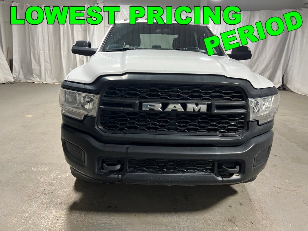 Used 2022 RAM 2500 Tradesman AWD/4WD image 2