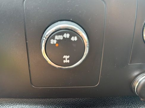 Used 2013 Chevrolet Silverado 1500 LT w/ All-Star Edition AWD/4WD image 17