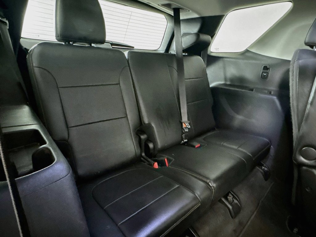 Used 2019 Chevrolet Traverse LT w/ LT Premium Package FWD image 36