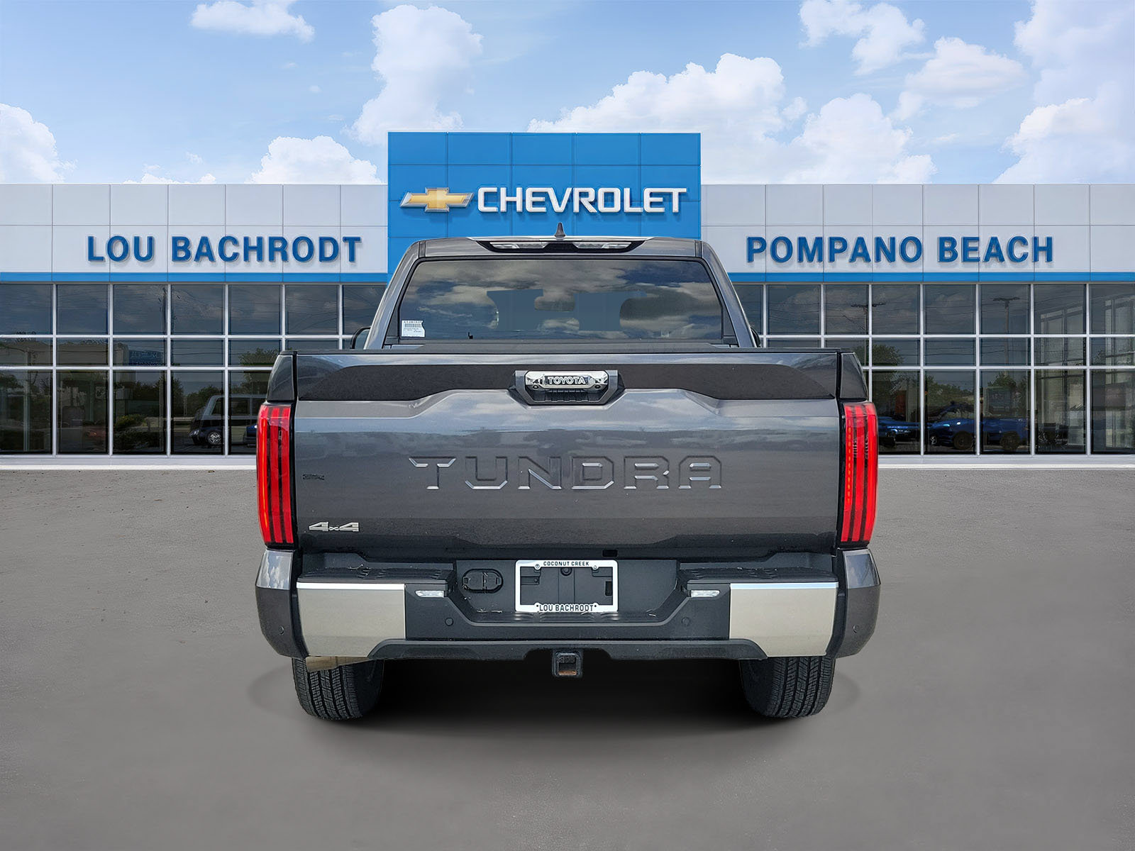 Used 2025 Toyota Tundra Limited AWD/4WD image 4