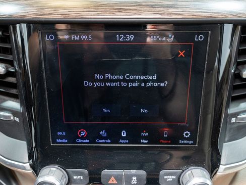 Used 2020 RAM 2500 Laramie image 21