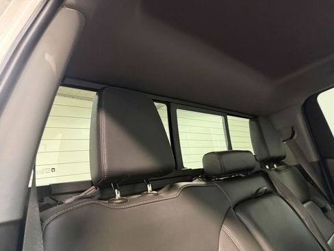 Used 2021 GMC Sierra 1500 SLT image 15