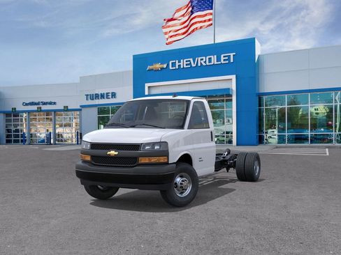 New 2025 Chevrolet Express 3500 w/ Power Convenience Package RWD image 8