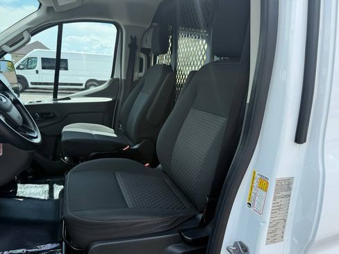 Used 2022 Ford Transit 250 Low Roof w/ Exterior Upgrade Package RWD image 18