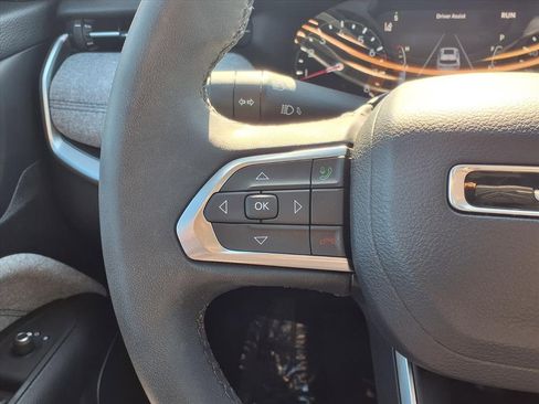 Used 2023 Jeep Compass Latitude w/ Convenience Group image 15