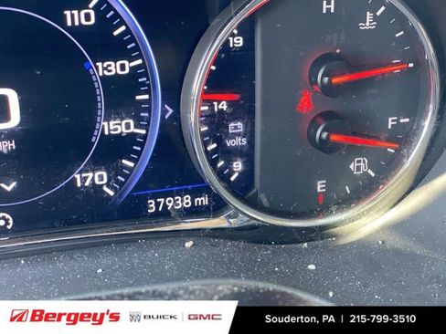 Used 2023 GMC Acadia Denali w/ Black Diamond Edition image 16