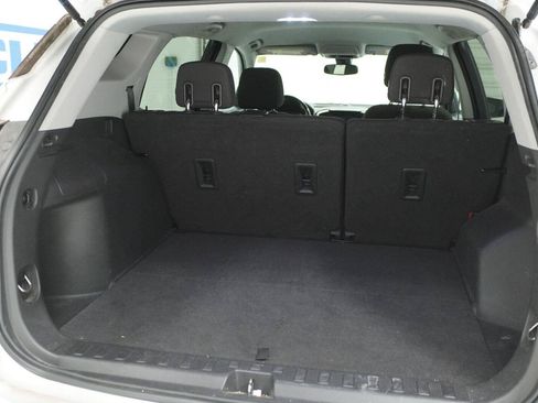 Used 2020 GMC Terrain SLE FWD image 30
