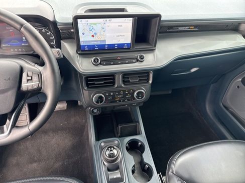 Used 2024 Ford Maverick Lariat w/ Black Appearance Package image 8