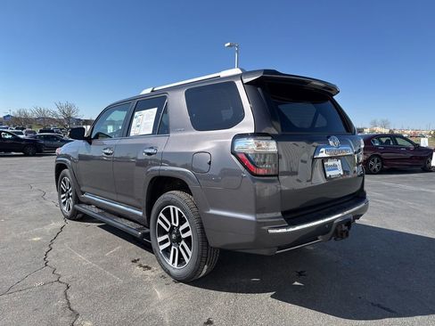 Used 2015 Toyota 4Runner Limited image 5