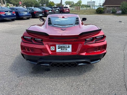 Used 2024 Chevrolet Corvette Z06 RWD image 6