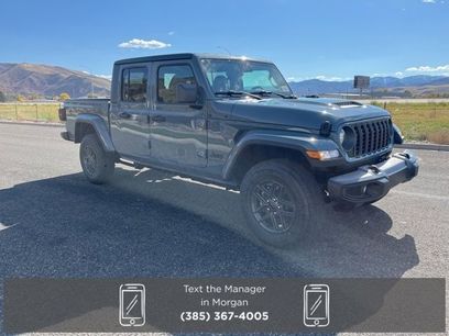 New 2025 Jeep Gladiator Sport