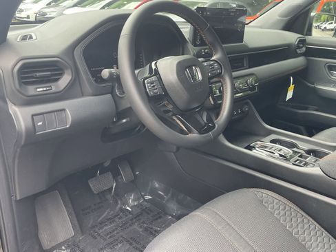 New 2026 Honda Pilot Sport image 10