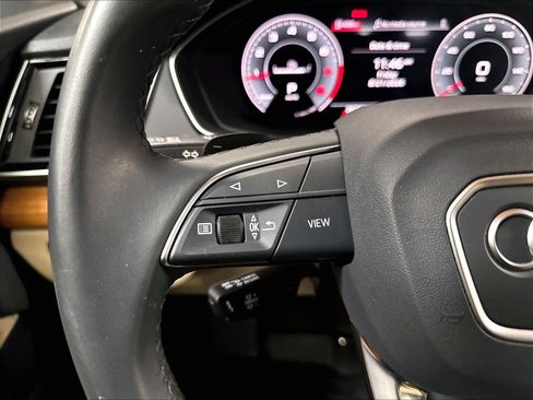 Used 2023 Audi Q5 2.0T Premium Plus w/ Premium Plus Package AWD/4WD image 19