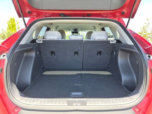 Used 2025 Hyundai Kona SEL FWD image 6