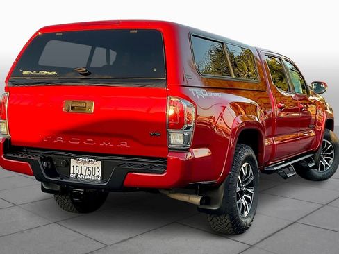 Used 2023 Toyota Tacoma TRD Sport image 11