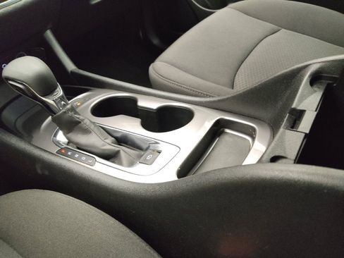 Used 2025 Chevrolet Malibu LS FWD image 26