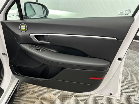 New 2025 Hyundai Sonata SEL image 15