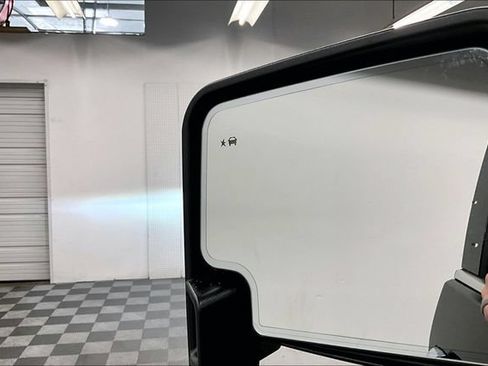 Used 2025 GMC Sierra 2500 Denali Ultimate AWD/4WD image 33