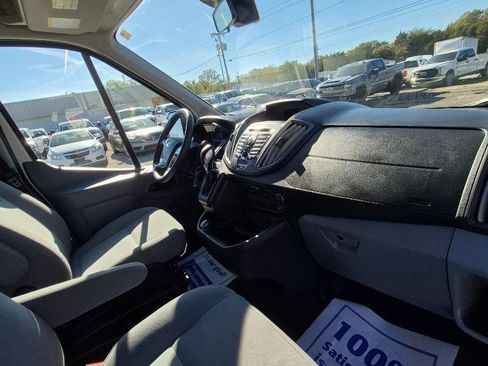 Used 2018 Ford Transit 350 XLT image 14