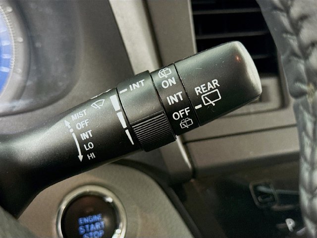 Used 2016 Toyota Sienna XLE w/ XLE Navigation Package FWD image 16