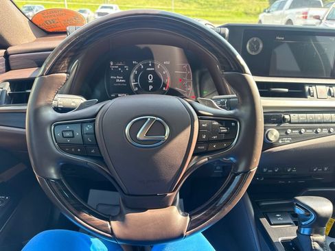 Used 2021 Lexus ES 350 w/ Premium Package FWD image 13