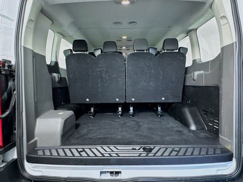 Used 2023 Ford Transit 350 XLT image 24