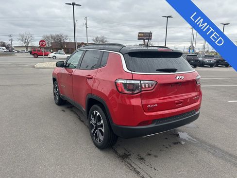 Used 2023 Jeep Compass Limited AWD/4WD image 4