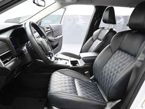 Used 2024 Mitsubishi Outlander SEL FWD image 9