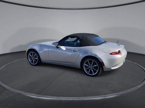 Used 2023 MAZDA MX-5 Miata Grand Touring image 6