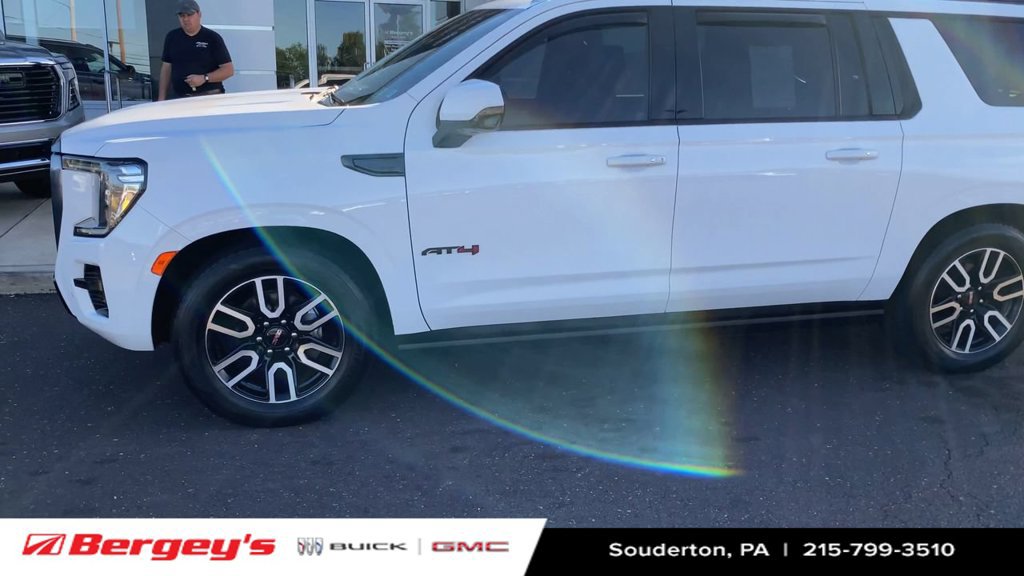 Used 2021 GMC Yukon XL AT4 w/ AT4 Premium Plus Package AWD/4WD image 6