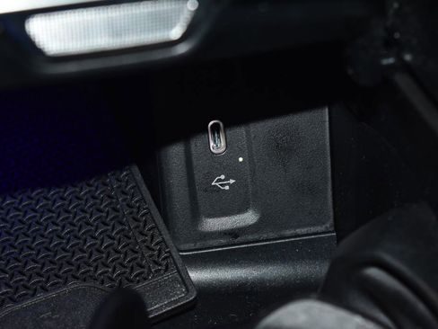 Certified 2024 Mercedes-Benz GLC 300 4MATIC image 13